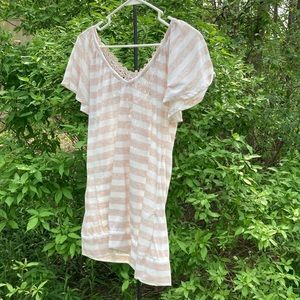Cream and white striped t shirt